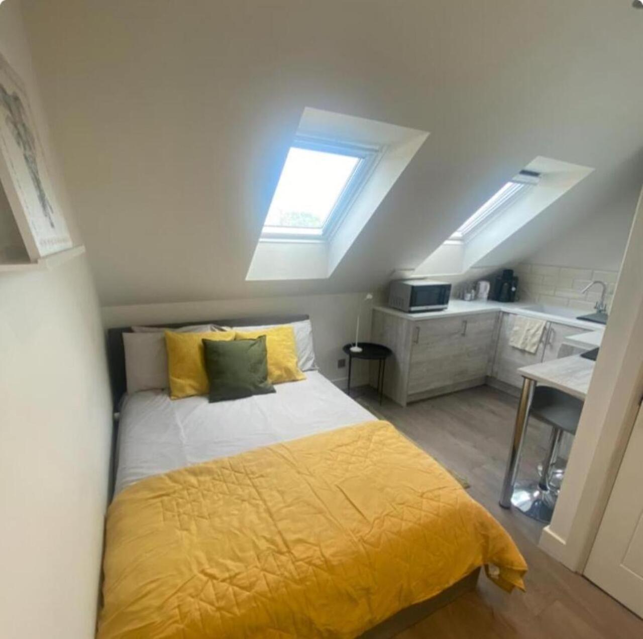 Quiet North London - 2 X Double Bedrooms - Close To Station And 20Mins Central London Totteridge Exterior photo