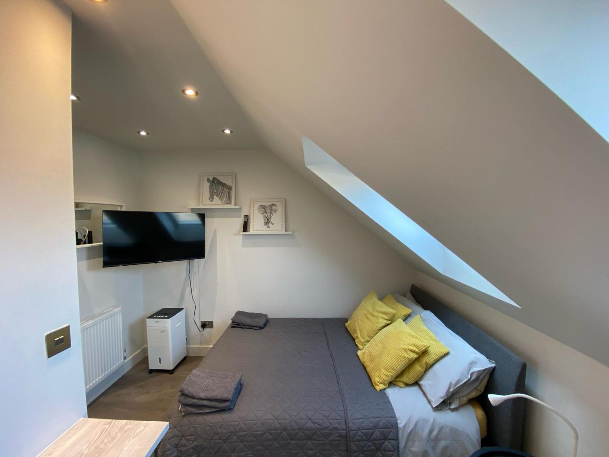 Quiet North London - 2 X Double Bedrooms - Close To Station And 20Mins Central London Totteridge Exterior photo